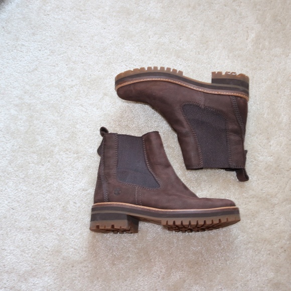 Timberland Brown Winter Boots - Picture 1 of 4